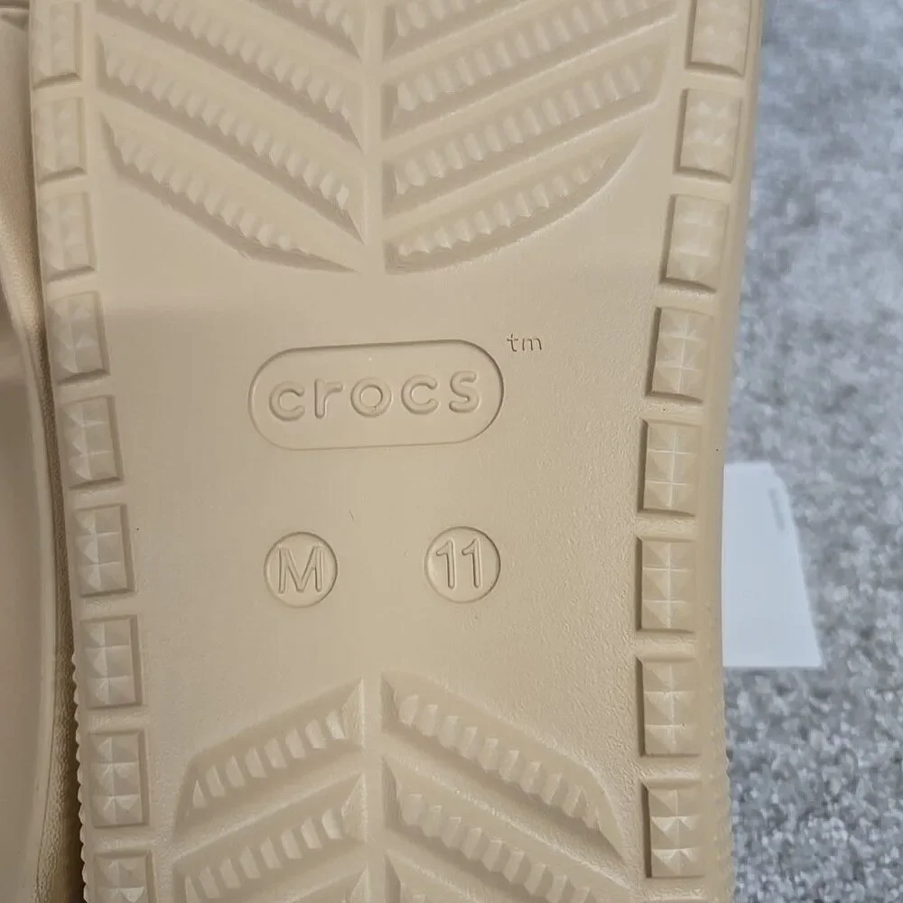 Crocs Classic Slide Sandal V2‎ Beige Tan Men’s Size 11 NWT